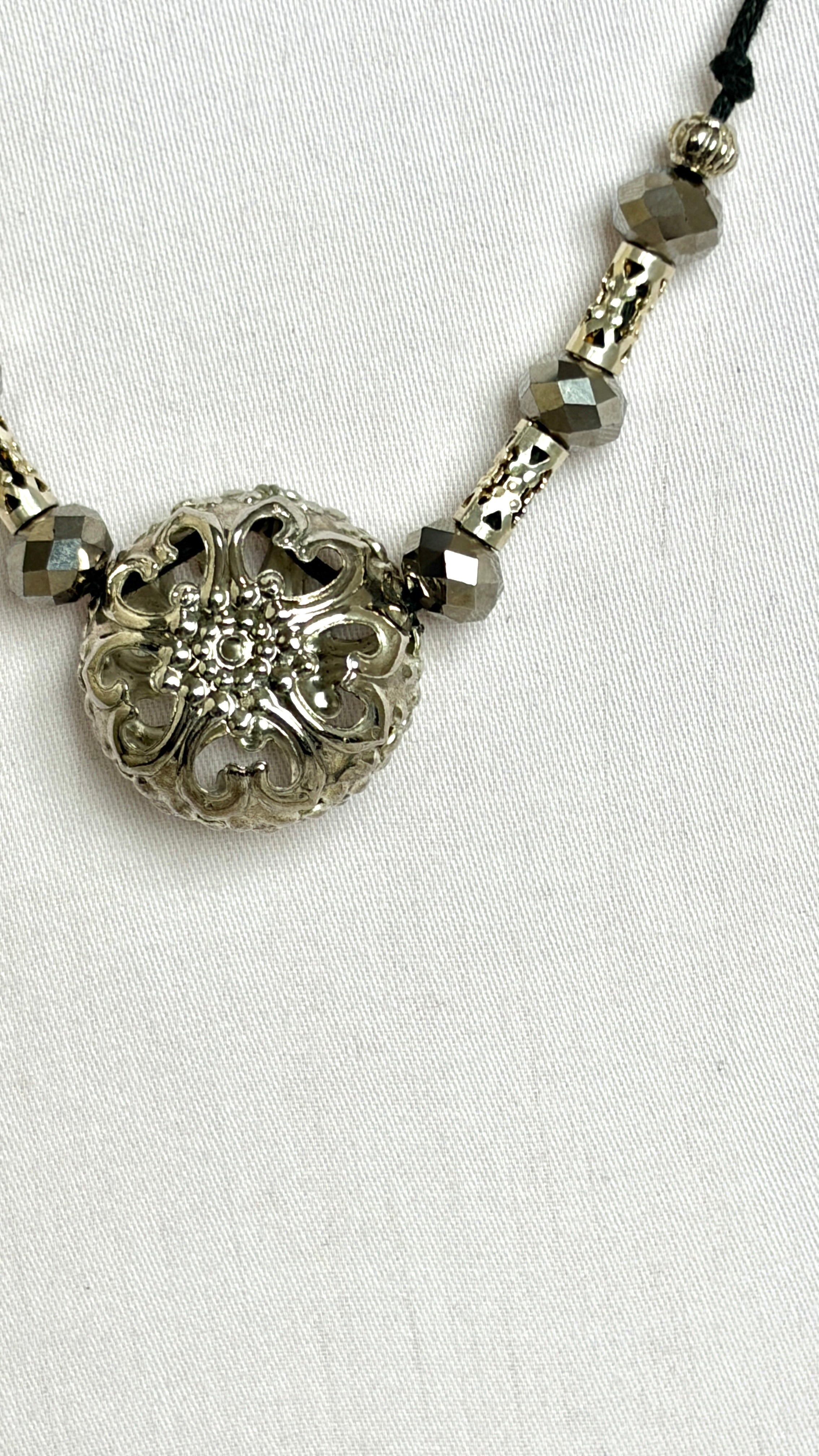 Silver Filigree Flower Pendant Necklace