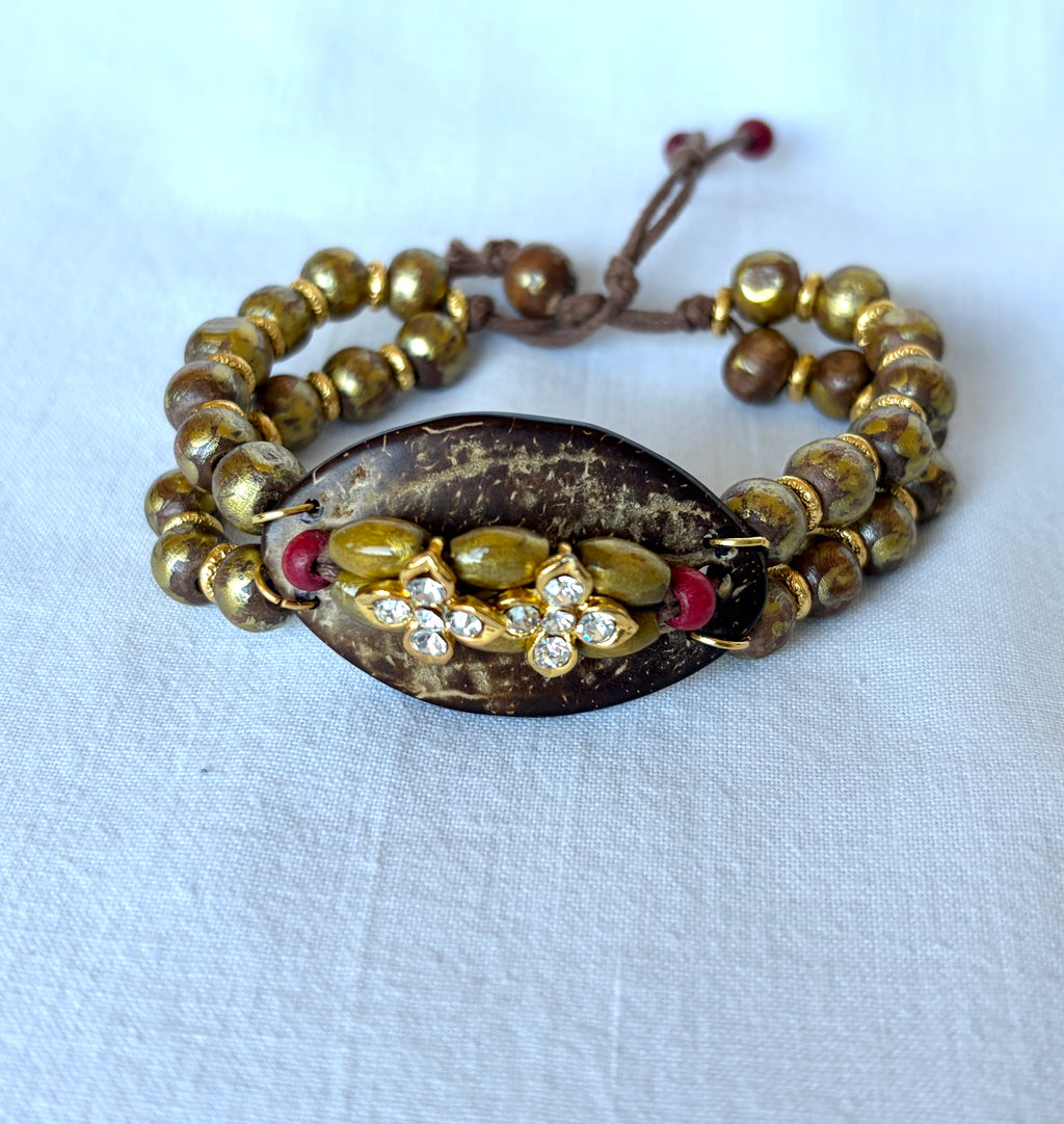 Gold Wood-Effect Acrylic Bead Bracelet